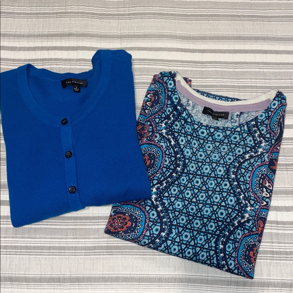 Set of 2 Women’s The Limited Lightweight Sweaters